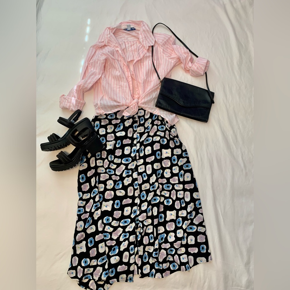Vintage 90’s Style Studio AMAZING floral button up skirt